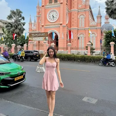 맥심투어와 함께한 호치민 탄딘 성당에서의 완벽한 하루